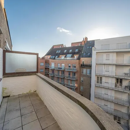 In Near Casino And Apartment Knokke-Heist