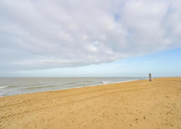 In Near Casino And Apartamento